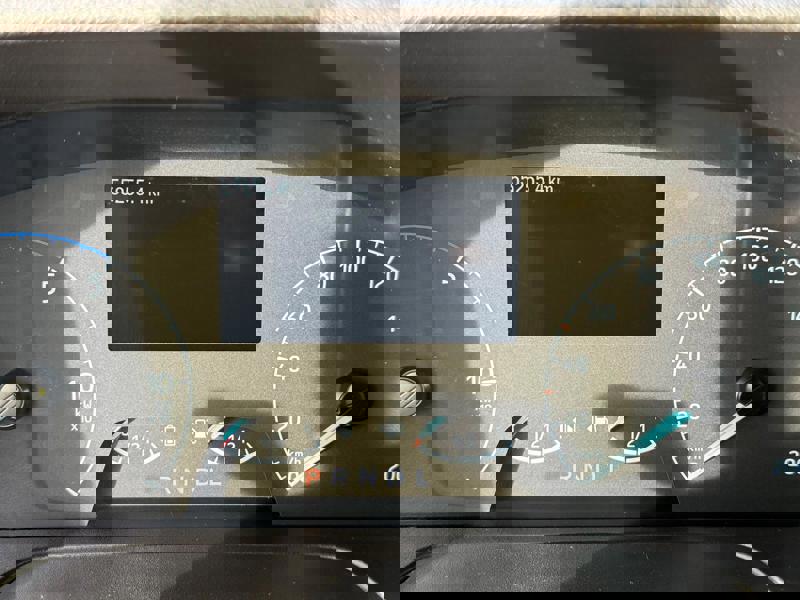 Image Ford TRANSIT/TOURNEO CUSTOM COMBI 320 1.0 125 L1 Tourneo Hybrid Titanium GPS Caméra Carplay 8 places Régul Clim auto Gtie 1 an